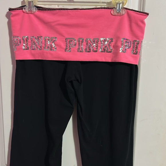 Pink VS Fold over flare yoga pants - Picture 2 of 7